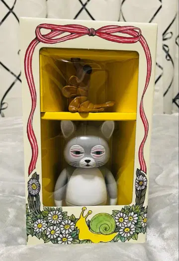 히구치 유코 냥코와 아노마로 인형