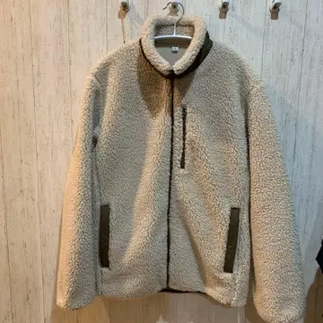 [ 새상품급 ] UNIQLO 방풍 플리스 자켓 size M
