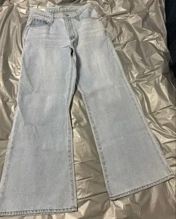 위고 라이트 블루 벨보텀 청바지 새상품 미착용 31