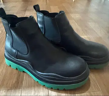 BURNER 사이드 고어 부츠 블랙/그린