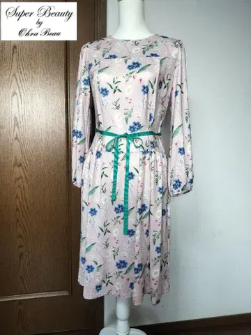 Super Beauty 꽃무늬 긴팔 무릎 기장 원피스 택 포함 새상품