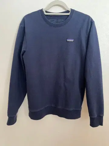 파타고니아 맨투맨