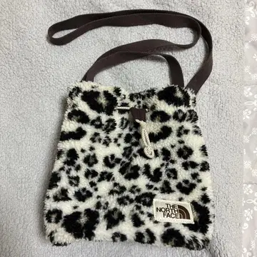 THE NORTH FACE 레오파드 무늬 숄더백