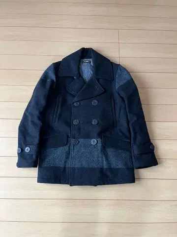 CASH CA 울 피 코트