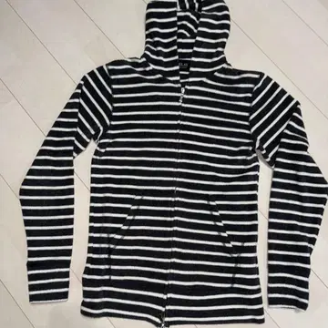 DELAY 풀 지퍼 후디 블랙 화이트 스트라이프