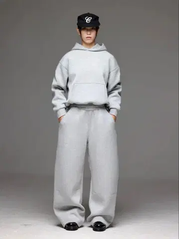 6 크레용 후드티 S 쇼트 후드티