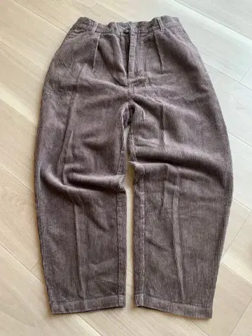 soulberry 브라운 코듀로이 팬츠