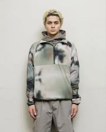 [ 가격 인하 ] BAL 하프 지퍼 자켓 XL