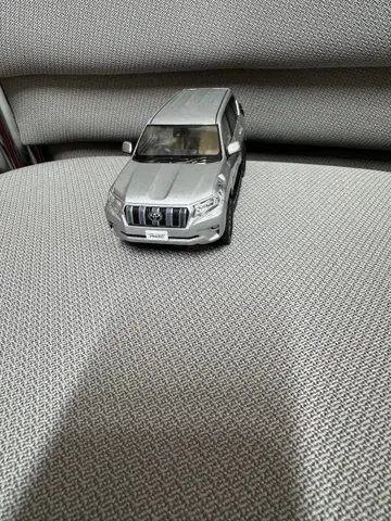 도요타 프라도 컬러 샘플 미니카 실버 (1F7)