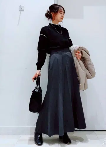 글로벌 워크 스고라쿠 머메이드 플레어 스커트 차콜 그레이