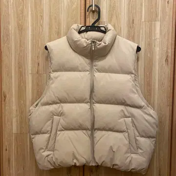 어반 리서치 다운 베스트 아이보리