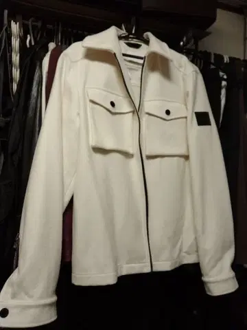 Calvin Klein 화이트 집업 자켓 S