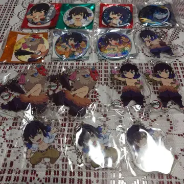 귀멸의 칼날 Ufotable 한정판 아크릴 키링 캔뱃지 하시비라 이노스케