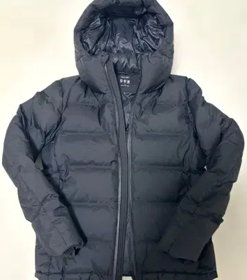 UNIQLO 심리스 다운 파카 블랙 S