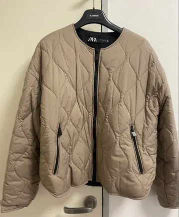 ZARA 베이지 퀼팅 다운 자켓