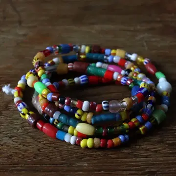 크리스마스 비즈 화이트 하트 아프리칸 비즈 잠자리 볼 한 줄