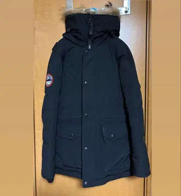 ARCTIC EXPLORER CHILL 다운 자켓