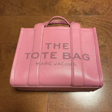 마크제이콥스 THE TOTE 스몰 천연 가죽