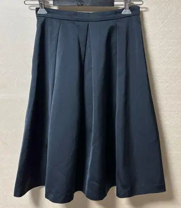 UNITED ARROWS 무릎 아래 스커트 다크 네이비 M