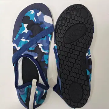 HT KICKS BATTLE ROYALE 샌들 L 사이즈