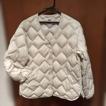 UNIQLO 울트라 라이트 다운 베이지 M
