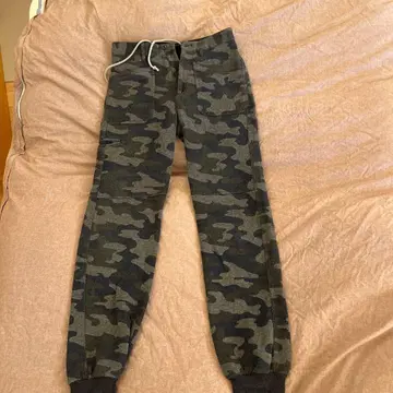 GTA 카모플라쥬 스웨트 팬츠