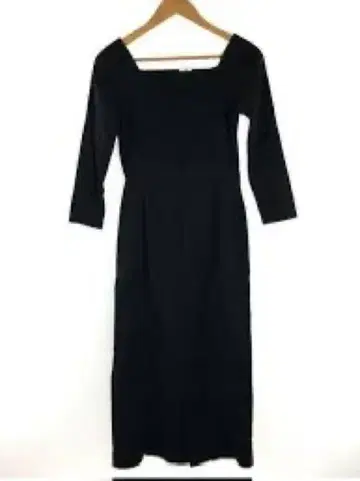 프레이아 아이디 린넨 타이트 원피스 블랙