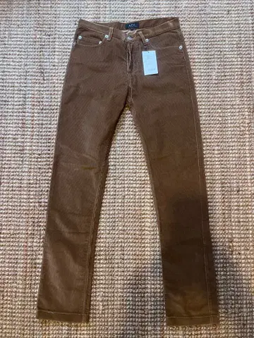 [택 포함 새상품] A.P.C. 코듀로이 팬츠 브라운