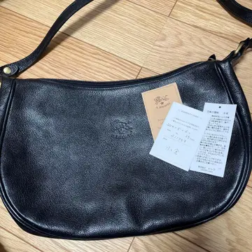 새상품 일비종떼 천연 가죽 가죽 숄더백 가방 초승달 블랙