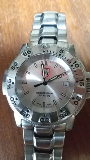 루미녹스 네이비 씰즈 3200 일본 규격 약간의 흠집 있음