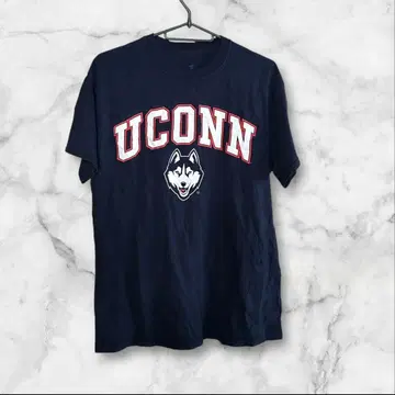 UCONN Huskies T셔츠