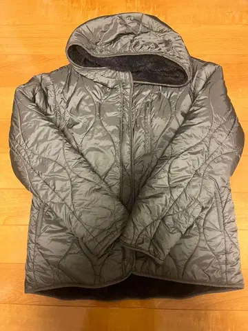 미디움 퀼팅 자켓 후드 부착 카키 브라운 보아