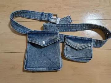 새상품급 데시구알 가방 웨스트 파우치