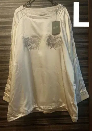 [ GRANCY ] 피안화 스칼렛 T 아이보리 ( 화이트 ) L