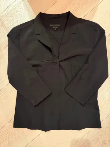 마리떼 프랑소와 질바토 5부 소매 집업 셔츠 블랙