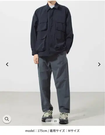 new balance 네이비 나일론 자켓 정가 27,500엔