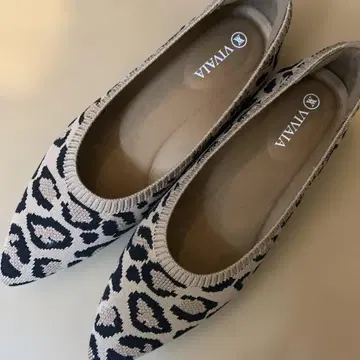 VIVAIA 비바이어 플랫 슈즈 미사용 새상품 22cm