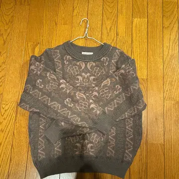 BRIGHT COAST 꽃 패턴 니트 스웨터 M 사이즈