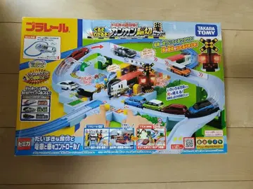 토미카와 놀자! 오고 건너자! 쾅쾅 건널목 세트