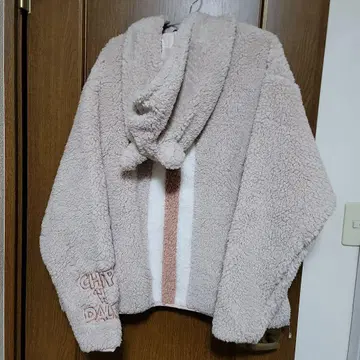 디즈니 칩과 데일 복슬복슬 보아 후드티