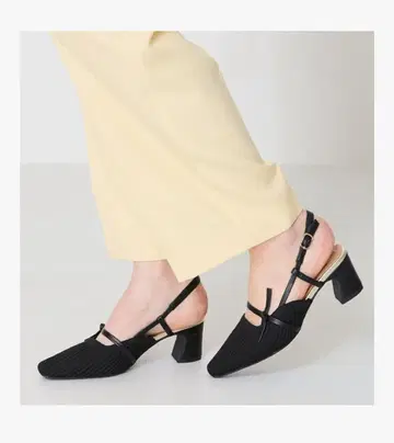 오리엔탈 트래픽 리브 니트 슬림 스트랩 펌프스 51114