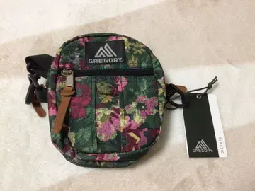 [미사용 택 포함] 그레고리 퀵 포켓 S 가든 태피스트리