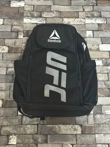 [레어] Reebok x UFC 백팩 블랙