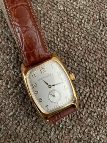 HAMILTON 아날로그 손목시계 볼튼