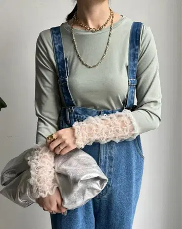 새상품급 doudou 셔링 슬리브 절개 풀오버 민트