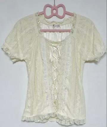 axes femme 레이스업 레이스 상의