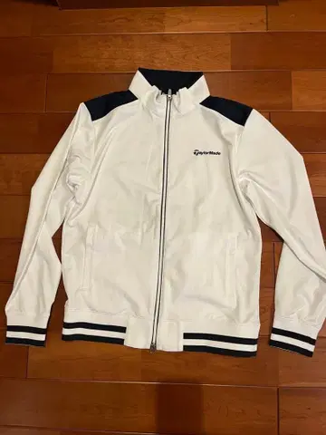 TaylorMade 화이트 집업 자켓