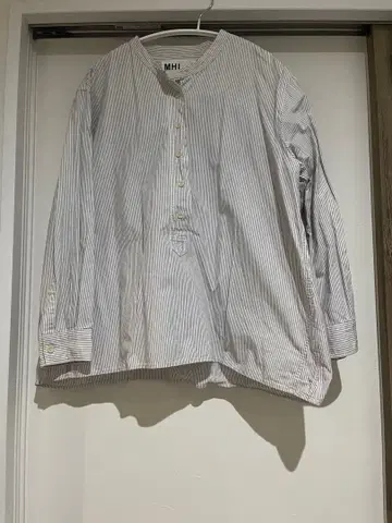 MHI 스트라이프 긴팔 셔츠