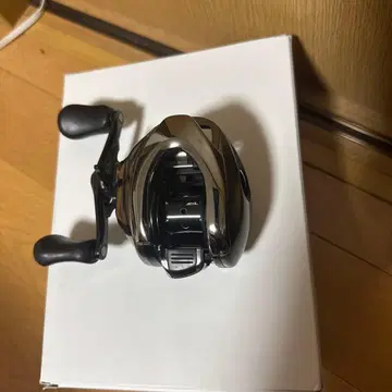 시마노 16 안타레스 DC HG 왼쪽