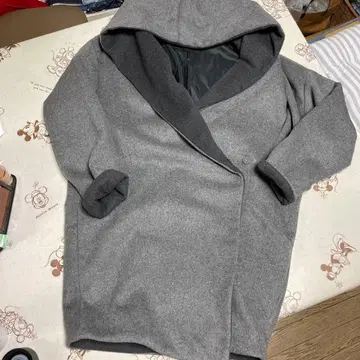 JEANASiS 후드 부착 코트